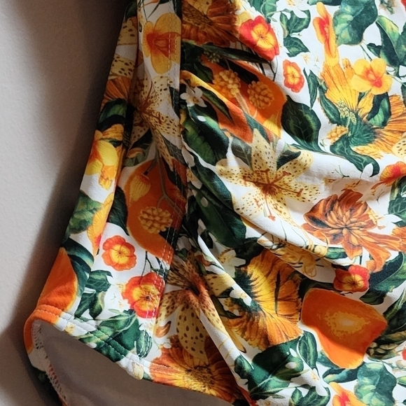 Niptuck swim one pieces floral print swimming color orange green size 6 - Picture 5 of 5